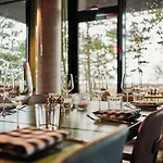 Hotel Urban Nature St Peter-ording 4*